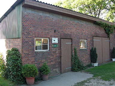 Stall-vorn_384